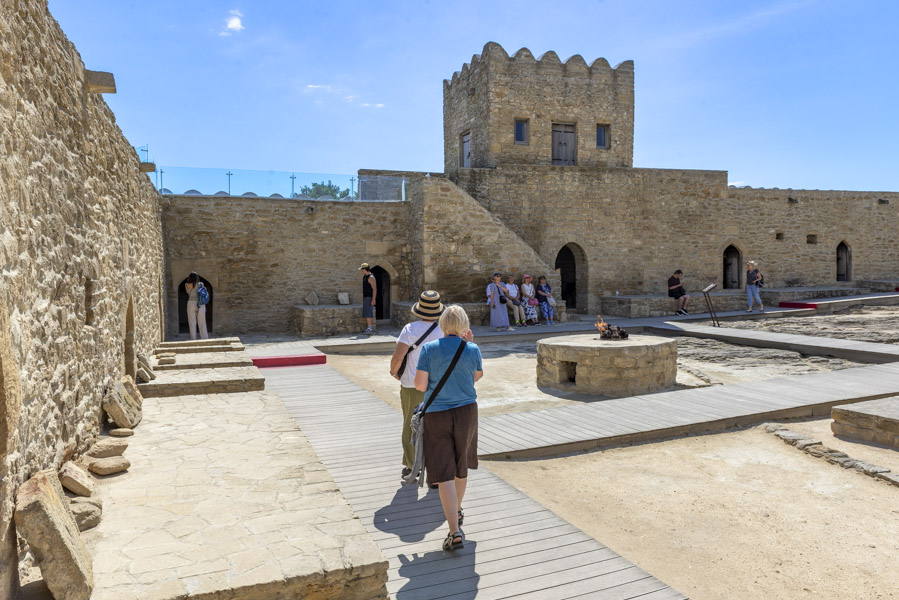 Tempio del Fuoco di Ateshgah vicino a Baku Tempio del Fuoco di Ateshgah vicino a Baku, Azerbaigian