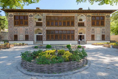 Palacio de los Kanes en Sheki, Guía para Viajar a Azerbaiyán