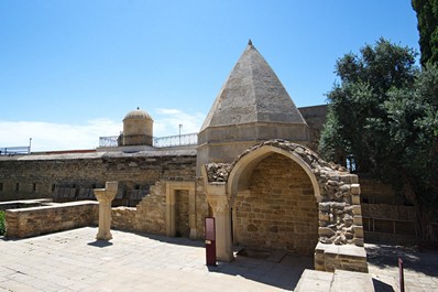 Palacio de los Shirvansháhs, Bakú