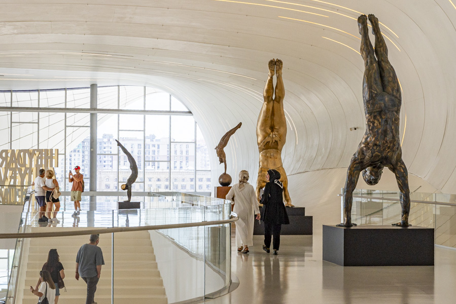 Centro Heydar Aliyev, Azerbaigian Centro Heydar Aliyev, Quando Visitare Baku