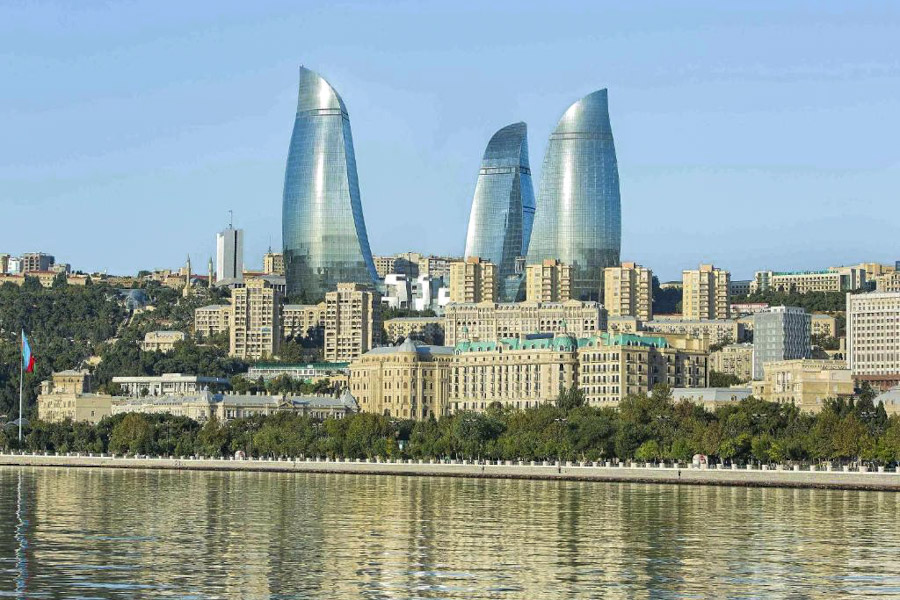Гостиница Fairmont Baku, Flame Towers