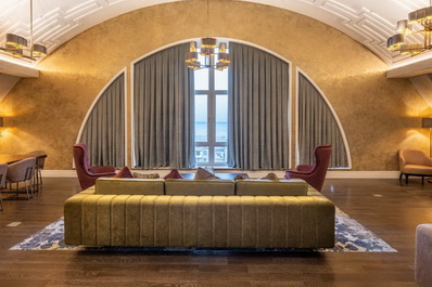 Presidential suite