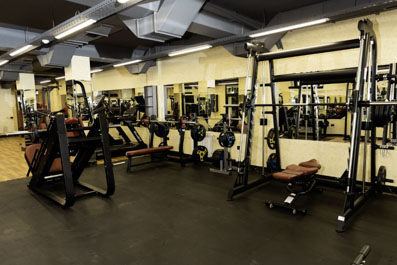 Gym, Leon Hotel