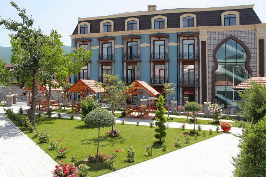 Macara Sheki City Hotel