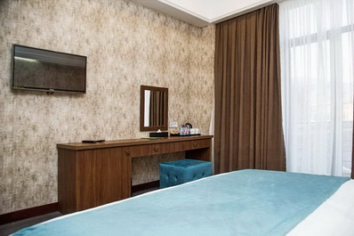 Double room, Macara Sheki City Hotel