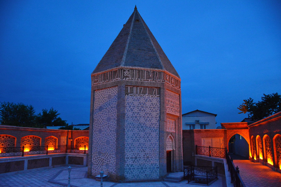 Yusif ibn Kuseyir Mausoleum, Nakhchivan