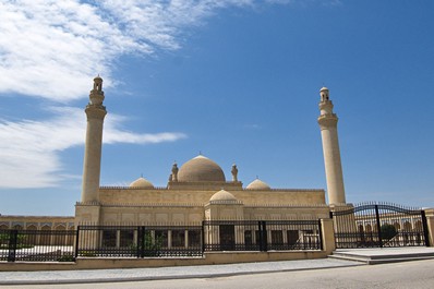 Dzhuma Mosque, Shamakhi