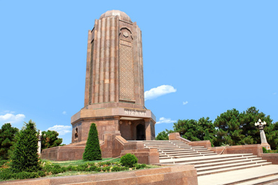 Mausoleo de Nizami Ganjavi, Ganyá (Ganja)