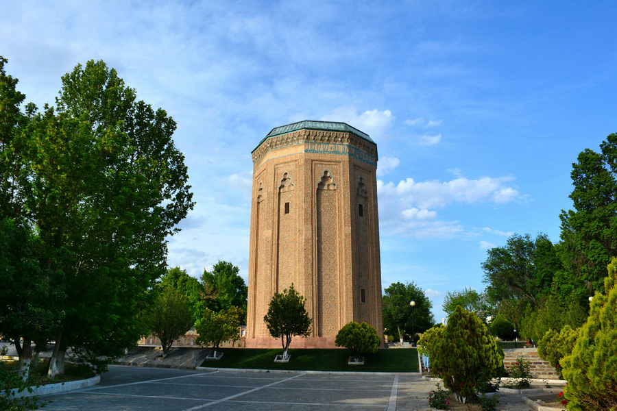 Circuitos por Azerbaiyán - Paquetes Grupales