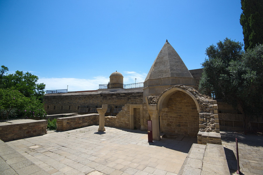 Palacio de Shirvanshah, Bakú
