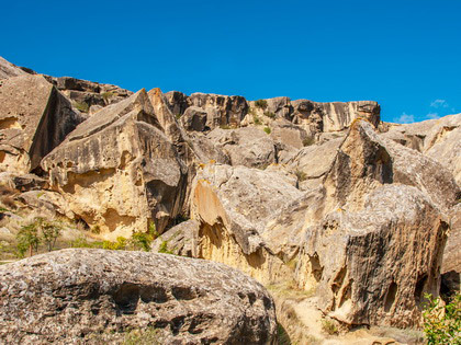 Gobustan & Absheron Group Tour