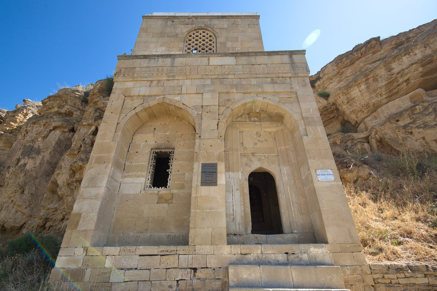 Diri-Baba mausoleum