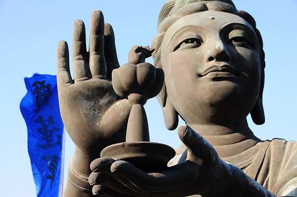 Реферат: Первые сведения о буддизме в Китае