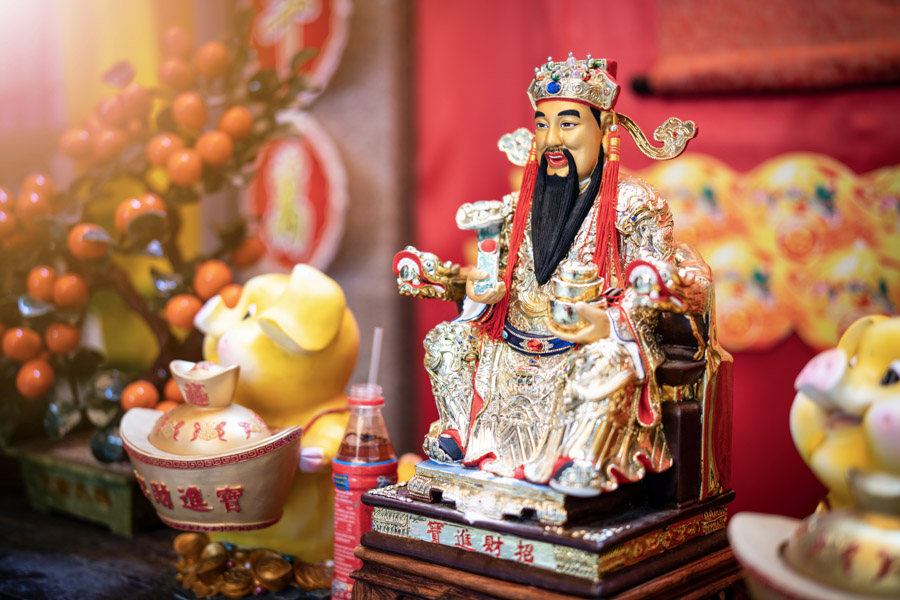 Chinese Symbols of Good Fortune and Prosperity: Caishen Chinese Symbols of Good Fortune and Prosperity: Caishen