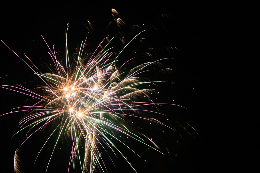 Fuegos Artificiales en el Festival Chino de los Faroles Fuegos Artificiales en el Festival Chino de los Faroles