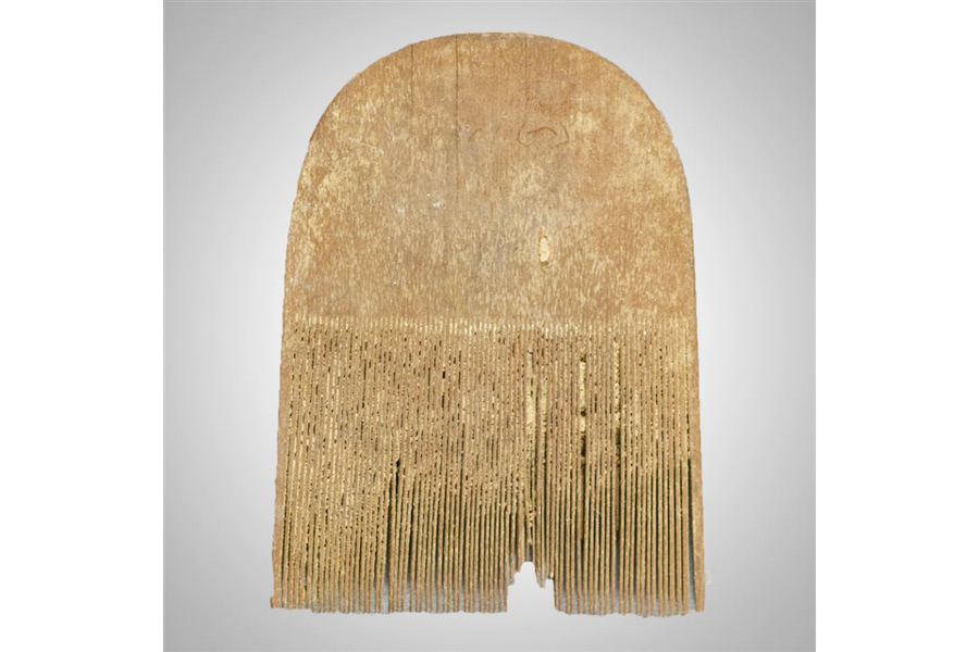 Han-period Bamboo Comb, Dunhuang Museum