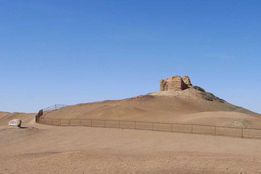 The Yangguan Pass, Dunhuang The Yangguan Pass, Dunhuang