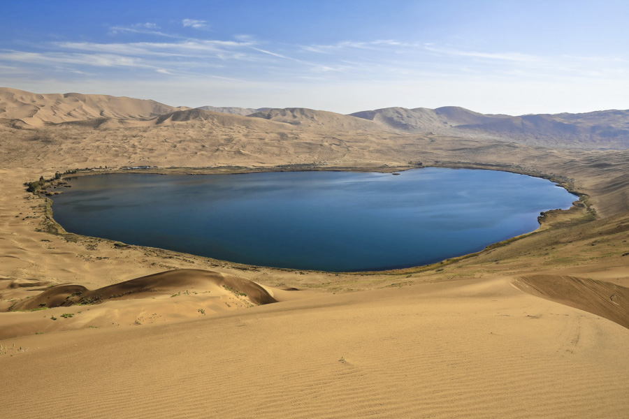 Badain Jaran Desert, Gansu Province Badain Jaran Desert, Gansu Province