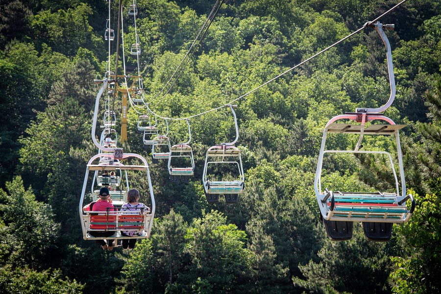Mutianyu Cable Car, Entertainment at Mutianyu
