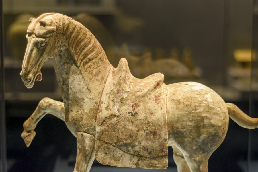 Clay Pottery Statue of Tang Dynasty Clay Pottery Statue of Tang Dynasty