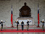 New history of China: Taiwanese soldiers near Memorial Hall, Chiang Kai-shek in Taipei