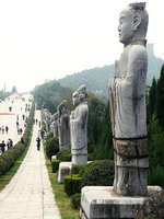 Qianling Tomb, Shaanxi vicinity