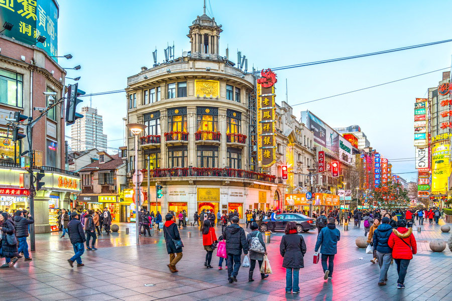 Nanjing Road, Shopping in Shanghai