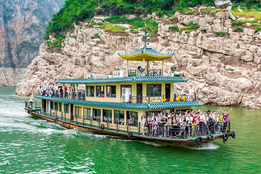 Cruise on Yangtze River