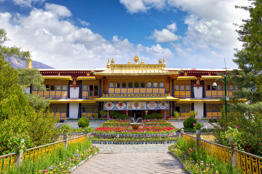 Norbulingka, Lhasa
