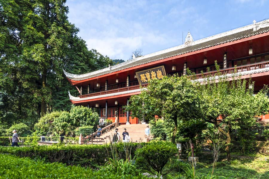 Wannian Temple, Wannian Temple