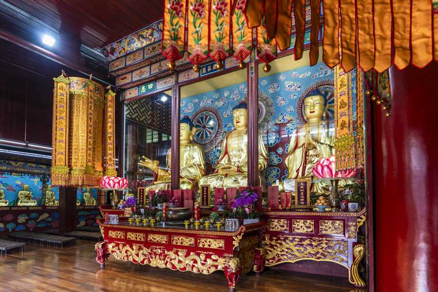 Wannian Temple, Mount Emei