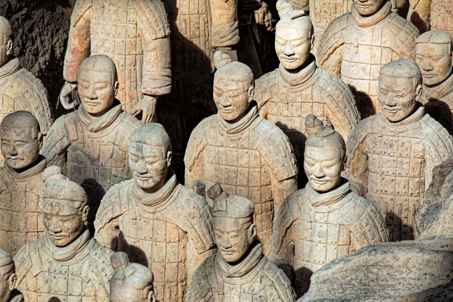 Guerreros de Terracota, Xi