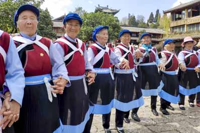 Naxi People, Lijiang
