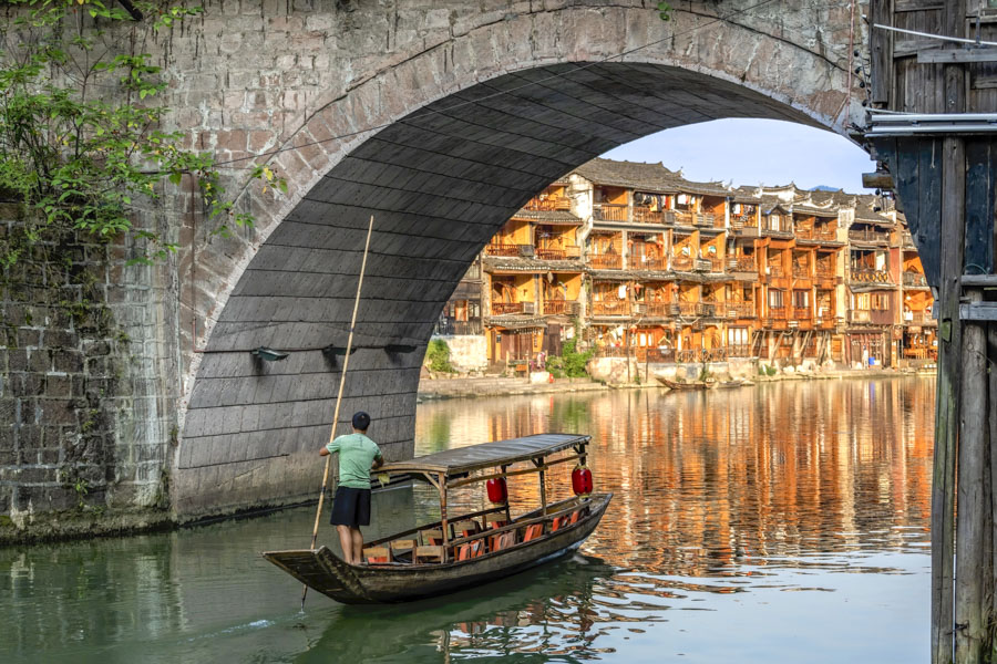 Tuo River, Fenghuang