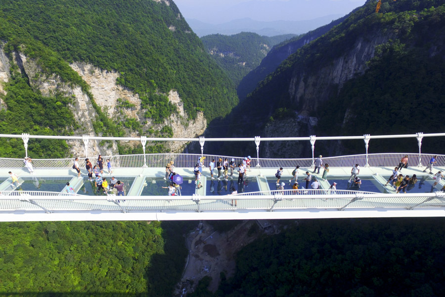 Glass Skywalk Bridge, Tianmen