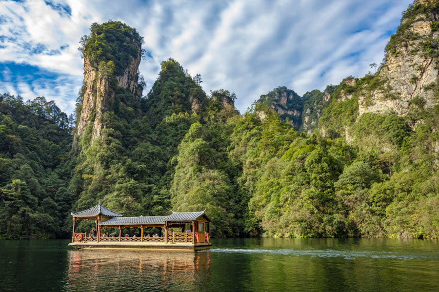 Baofeng Lake in Zhangjiajie