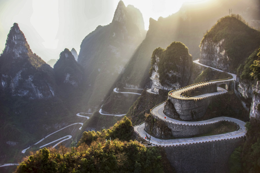 Road to Tianmen Mountain, Zhanjiajie City