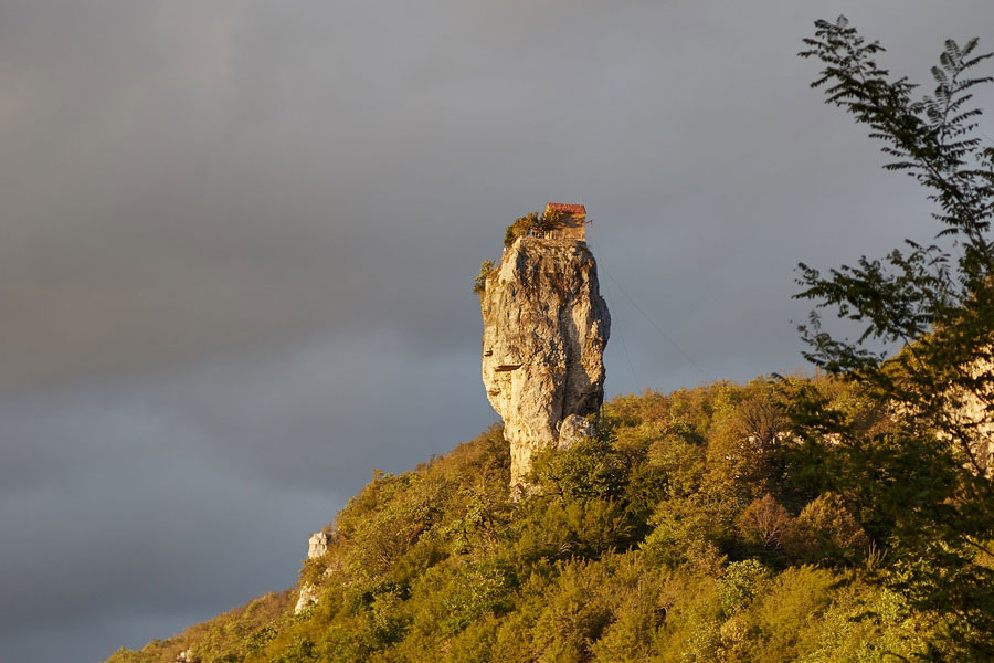 Katskhi Pillar, Chiatura