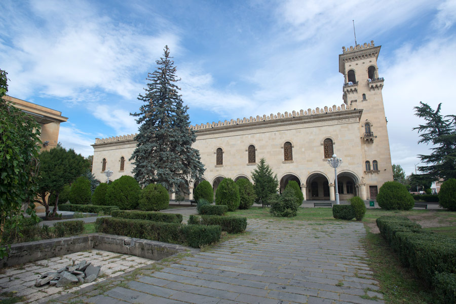 Gori Travel Guide