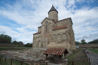 Samtavisi Cathedral, vicinity of Gori