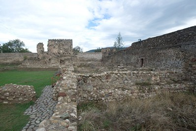 Samtavisi Cathedral, vicinity of Gori