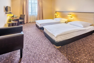 Standard double/twin room