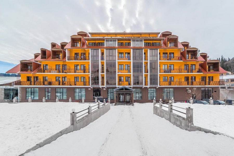 Snow Plaza Hotel