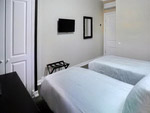 Comfort room, Piazza Inn Hotel