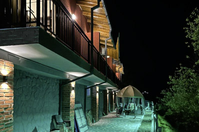 Hotel, Pesvebi Design Hotel