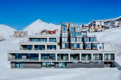 Quadrum Gudauri Ski & Yoga Resort Hotel