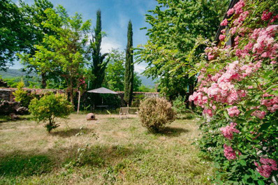 Сад, Гостиница Chateau Eniseli