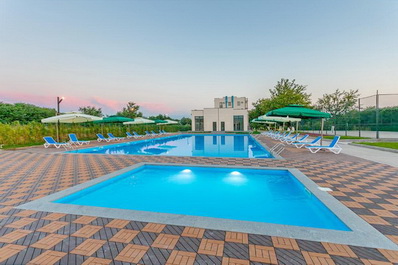 Pool, Aria Resort & Spa Hotel