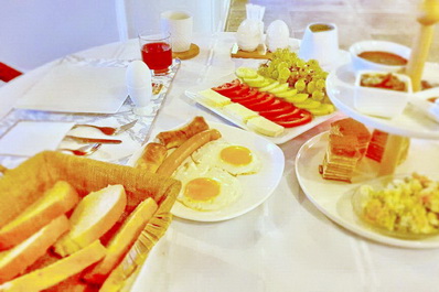 Breakfast, Sanapiro Hotel