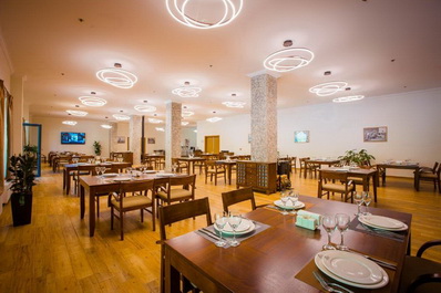 Restaurant, Gistola Mestia Hotel